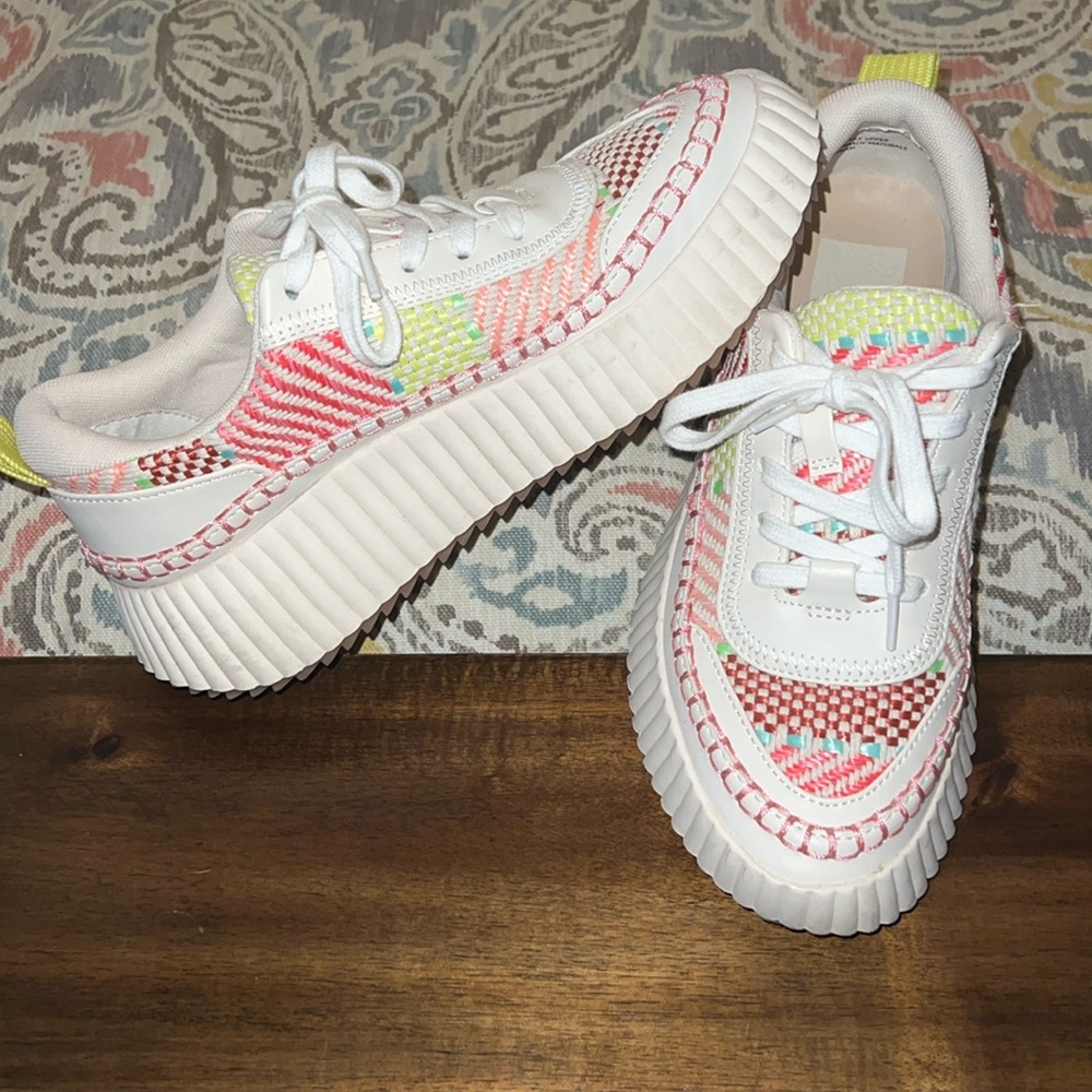 Dolce Vita Denae Sneaker